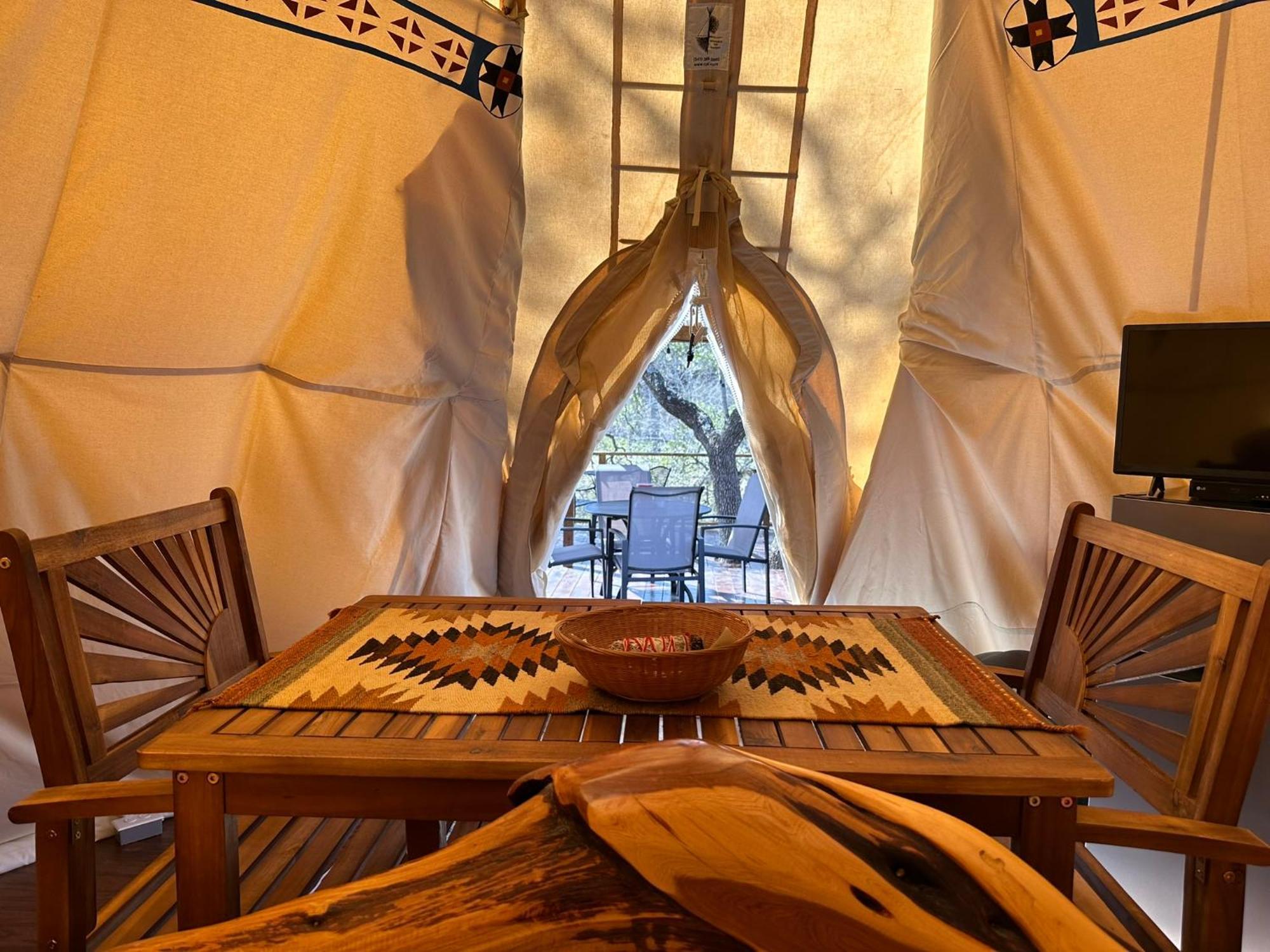 Bandera Stronghold - Cochise Tipi Exterior foto